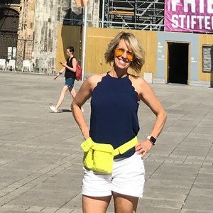 Meet your Posher, Stacey